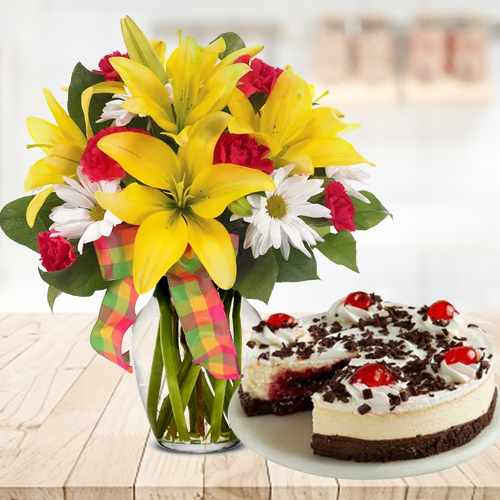 Love With Black Forest Cheesecake And Flowers-Cake And Flower Combo Delivery