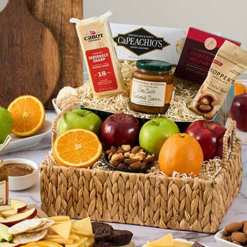 Boss Day Gift Baskets Delivery | Corporate Treats Gift Hamper For Boss