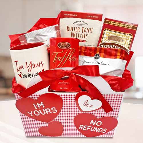 Romantic Gift Basket-Valentine's Day Gift For Spouse