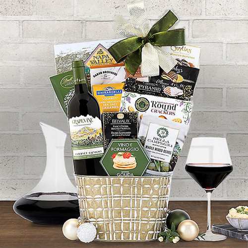 - Christmas Gifts For Long-Distance Relationships | Season