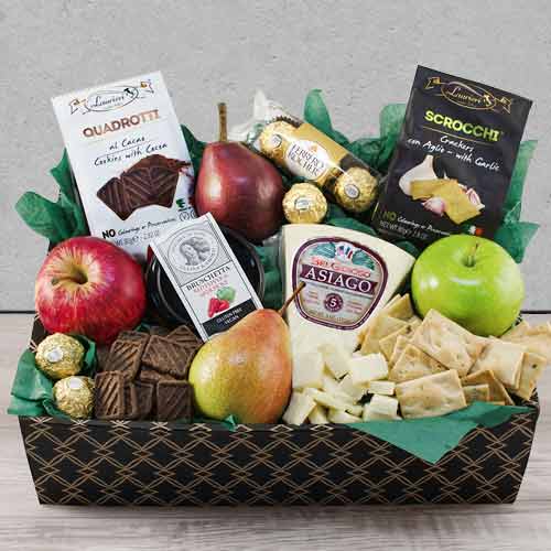 Farm Fruit Gift Box-Fruit Basket Delivery Illinois
