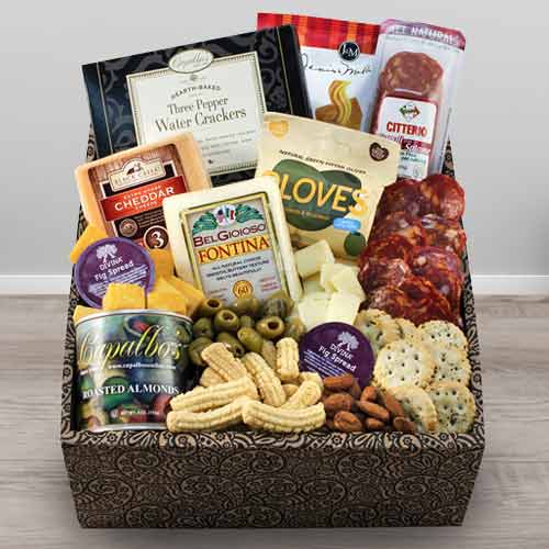 Cheese and Crackers Clasic Hamper-Birthday Gift Basket Michigan