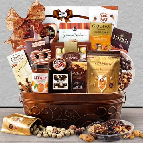 Gourmet Sweet Hamper-Birthday Gift Basket Mississippi