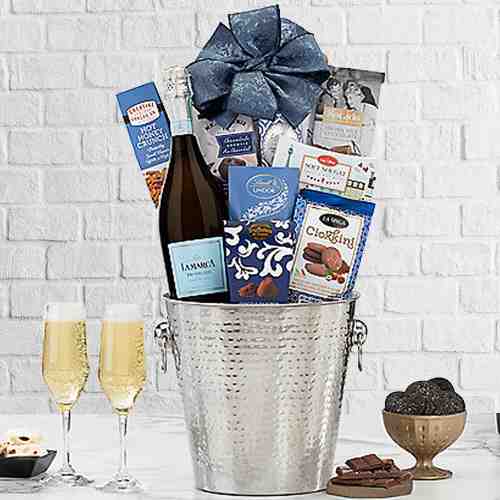Prosecco Sparkling Wine Gift Basket-Food Wine Gift Baskets Delivery Connecticut