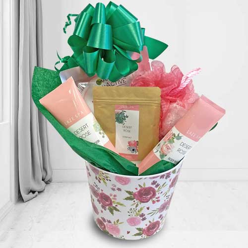 Bath And Body Spa-Best Valentine's Day Gifts For Her
