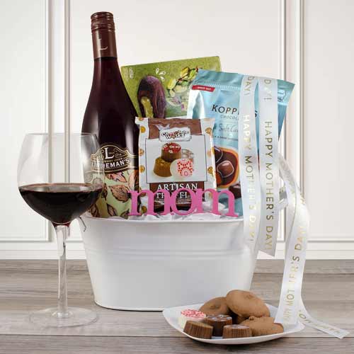 Moms Pinot Noir Wine Gift Basket-Mom Wine Gifts