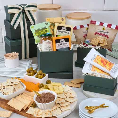 Olive And Cheese Hamper-Food Gift Baskets For Mother's Day