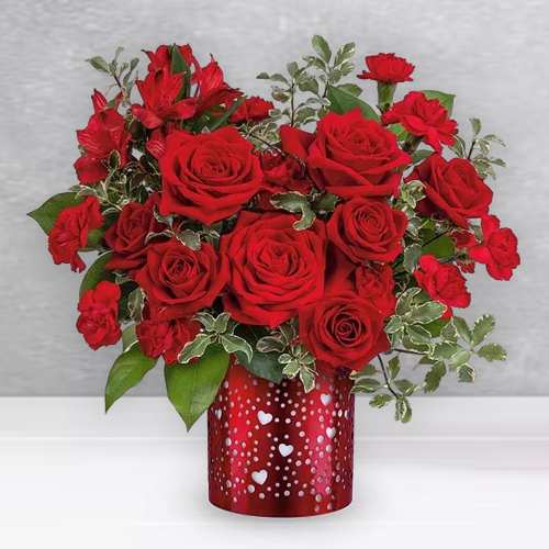 - Send Romantic Flower Arrangement For Valentine’s Day | Love Whispers Floral Gift