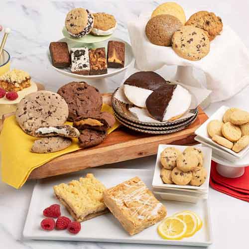 Send Deluxe Bakery Box For Mother’s Day | Sweet Treats For Mom