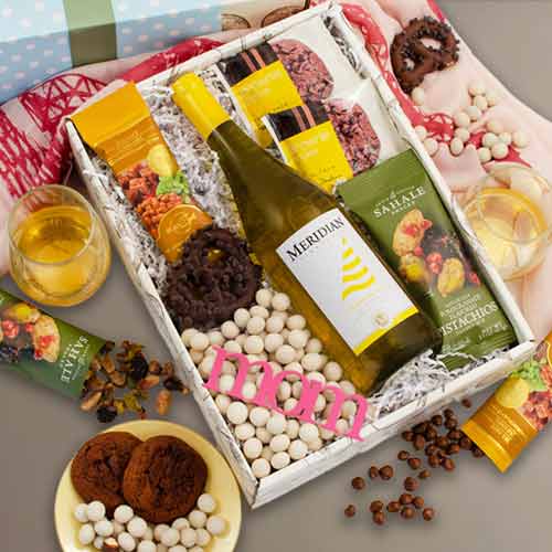 Send Chardonnay & Gourmet Treats Gift Box For Mother’s Day | Chardonnay Wine Gift Box For Mom