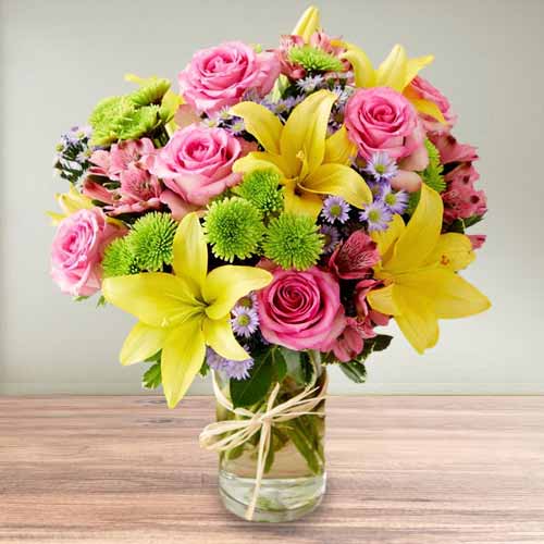 Flowers For Mother's Day | Rose And Lily Bouquet For Mama