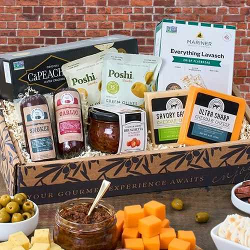 Deluxe Gourmet Meat & Cheese Sampler – A Charcuterie Lover’s Delight | Classic Gourmet Charcuterie Set