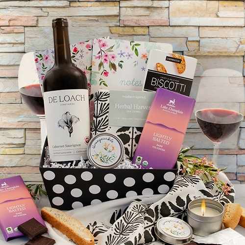 Pampered Cabernet Gift Basket – A Thoughtful Blend Of Comfort & Indulgence | Gourmet Cabernet Wine Basket