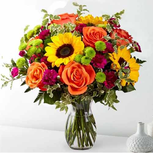 Stunning Sunflower Arrangements-Beautiful Flowers To Send To Her
